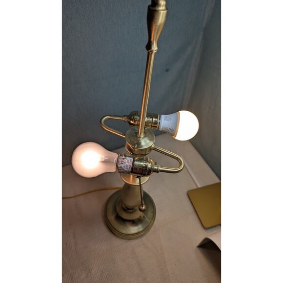 STIFFEL VTG BRASS TABLE LAMP 2 Arms 23" MCM RETRO 50'S CHARM NO SHADES - Picture 4 of 10
